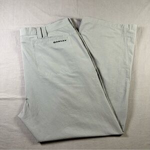 Oakley Golf Pants Mens 40x30 Gray Straight Leg Performance Tech Chino